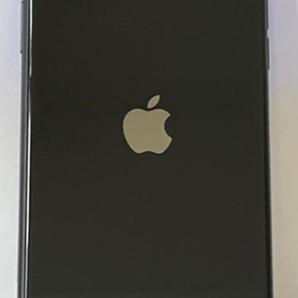 IPHONE 11 64GB BLACK UNLOCKED GOOD CONDITION - Picture 7 of 13